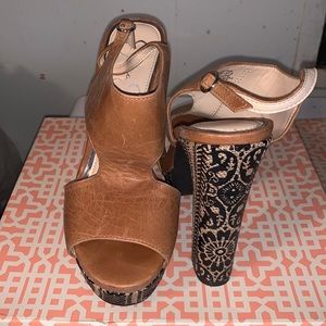Used Jessica Simpson Platform Sandals